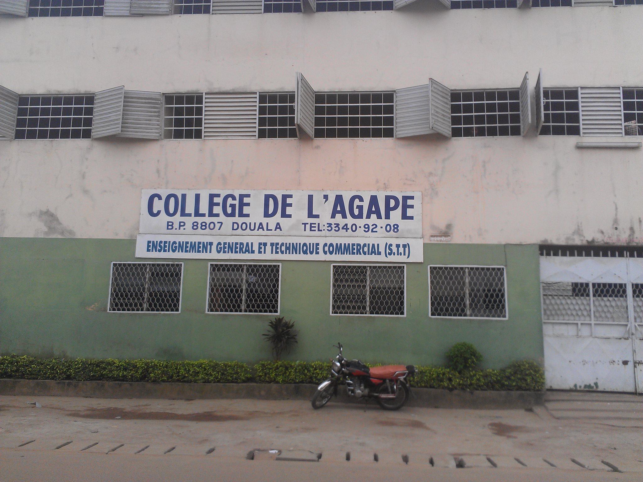 Banner - COLLEGE DE L\'AGAPE