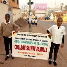 Logo - COLLEGE SAINTE FAMILLE